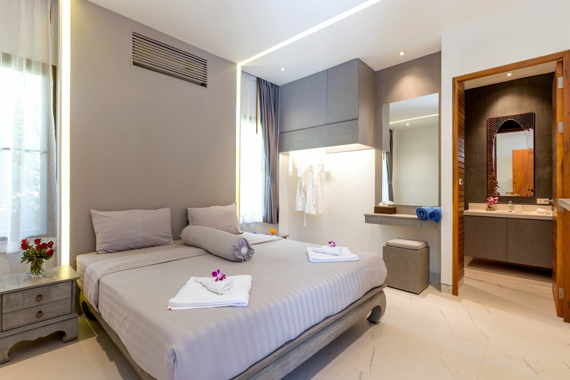 Karon Beach Pool Villa - Sha Extra Plus Екстериор снимка