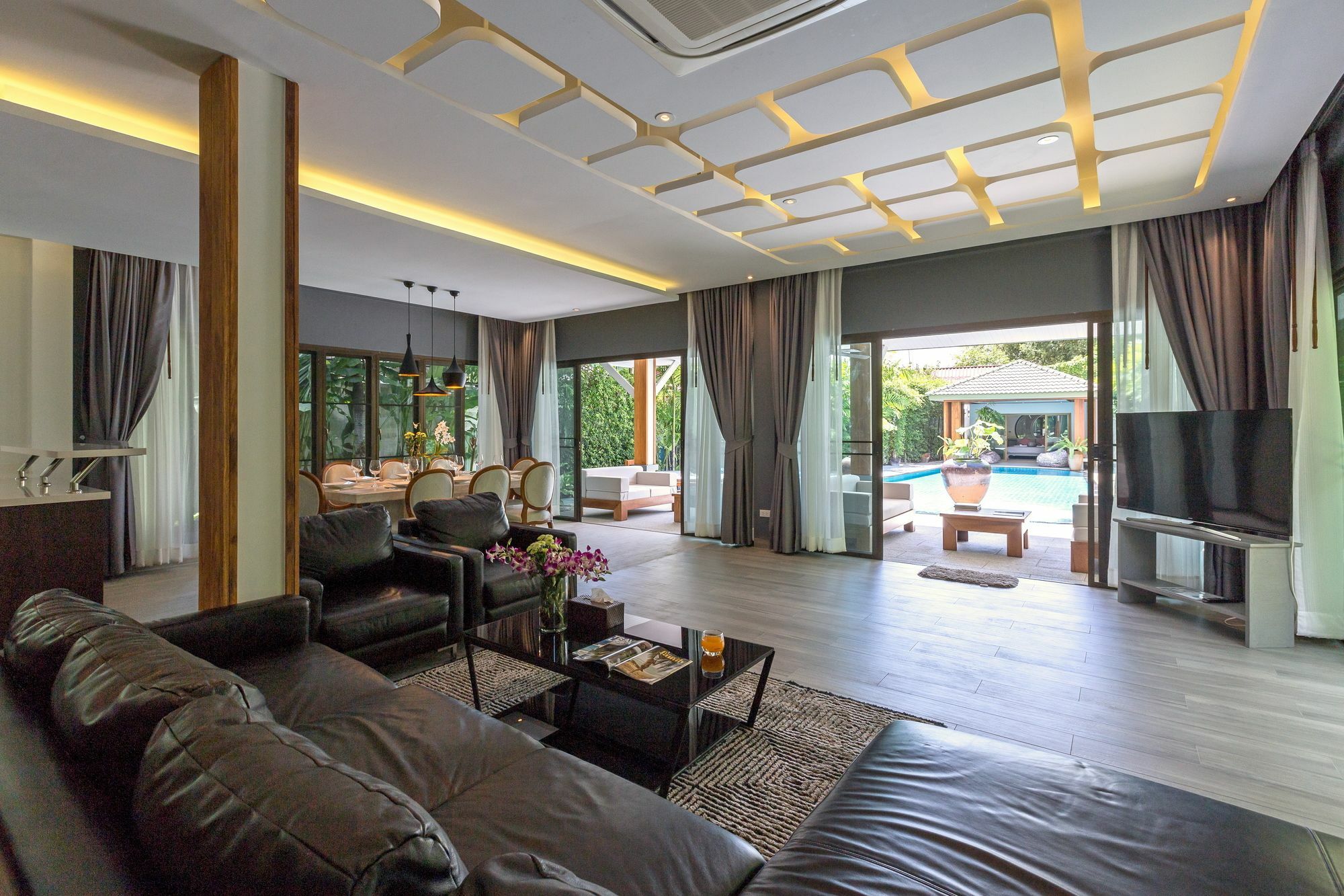Karon Beach Pool Villa - Sha Extra Plus Екстериор снимка